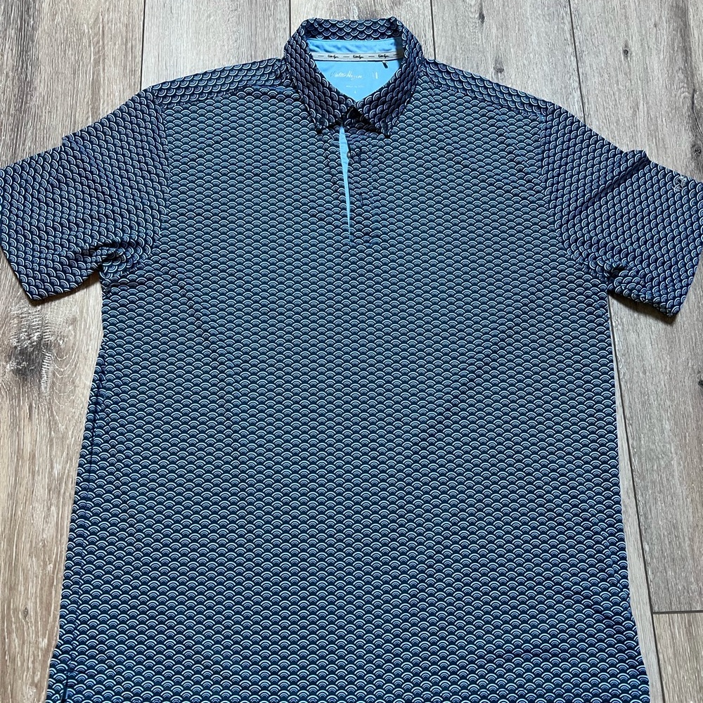 Men's Blue Patterned Polo Shirt Large
Excellent Condition Like New